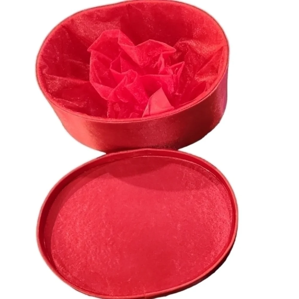 RED Quillted Top Jewelry Storage